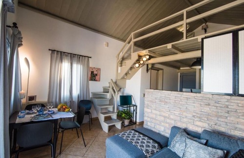 Kithira House | Domus Arch Suites