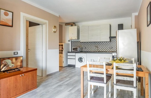 Luni Mare Apartment | Domus Lucis Apartment Terrace & Private Parking