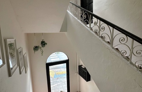 Miramar Apartment | Don Charlie Building