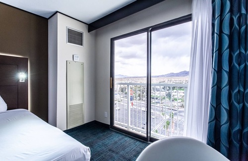 Laughlin Resort | Don Laughlin's Riverside Resort Hotel & Casino