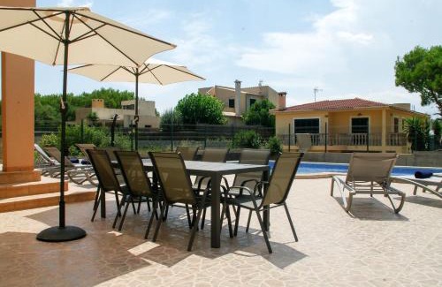 Urbanizacion S'Estanyol House | Dones Daigua