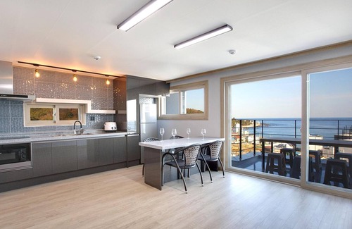 Donghae House | Donghae Haru Pension