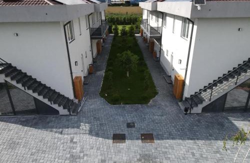 2 Mai Apartment | Donilads Properties - Home Everywhere, Relax & Nature Escape