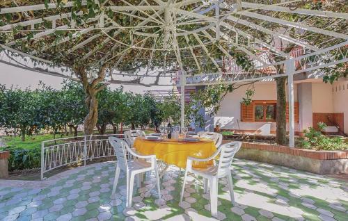 Sant'Onofrio House | Donna Melania House