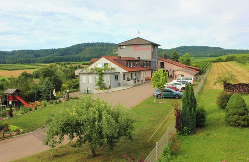 Lehrensteinsfeld Apartment | Doppelzimmer 1/1 - Gästehaus Zum Wolffenturm