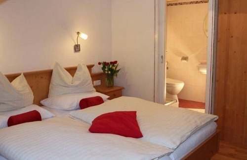 Tiefgraben Apartment | Doppelzimmer 15 - Biobauernhof Kasleitner