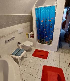 Marli/Brandenbaum Apartment | Doppelzimmer im Einfamilienhaus, mit eigenem Bad und Küchenmitbenutzung