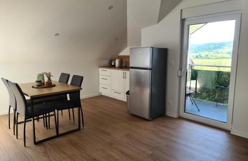 Livno Apartment | Dora