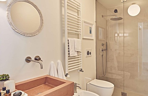 Ivrea House | Dora maison de charme - LATRE LeCleopatre room Ivrea TO - Italy