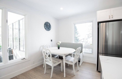 Fenelon Falls House | Dorado House-Cottage