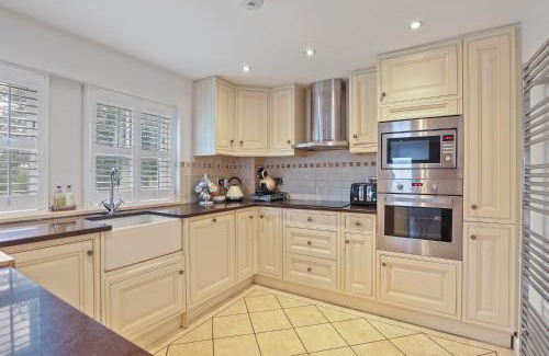 Newton by the Sea House | Doray House - North East Escapes