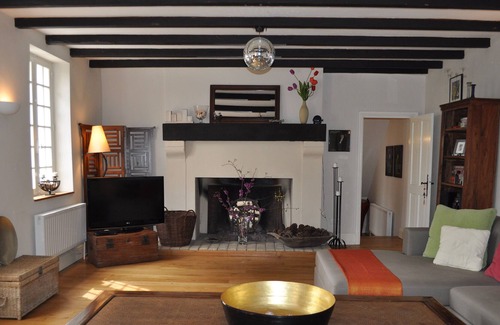 Mauzac-et-Grand-Castang House | Dordogne riverfront house and garden