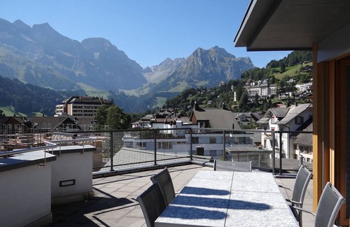 Engelberg Apartment | Dorfstrasse 7/42 by Interhome