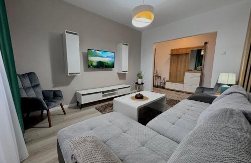 Tirnaveni Apartment | Dorian's Apartments - Velvet