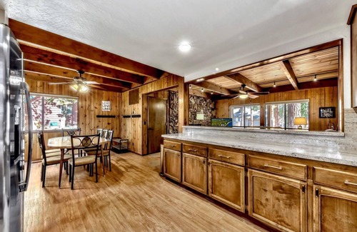 Montgomery Estates House | Doris's Place - Family Fun, Air Hockey Table, Close to Trails