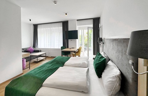 Ruesselsheim Hotel | DORMERO Hotel Rüsselsheim Airport-Frankfurt