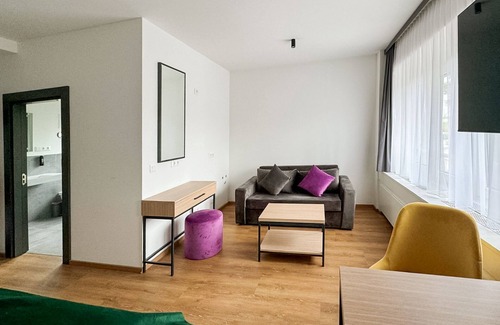 Ruesselsheim Hotel | DORMERO Hotel Rüsselsheim Airport-Frankfurt