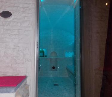 Saint-Pierre-le-Vieux Bed & Breakfast | Dormir Ben Aise Hammam Massages