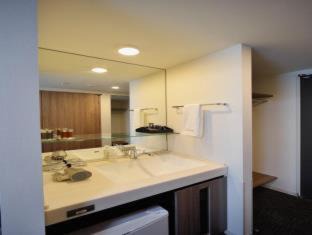 Nishiki Hotel | Dormy Inn Premium Nagoya Sakae