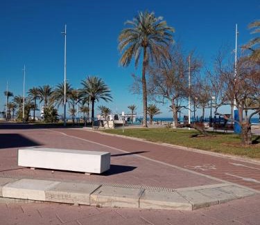 Grao de Gandia Apartment | DOROTHY Apartamento Playa de Gandia con vistas al mar 8 personas