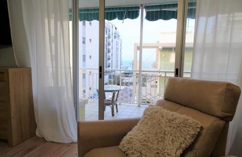 Grao de Gandia Apartment | DOROTHY Apartamento Playa de Gandia con vistas al mar 8 personas