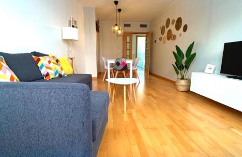 Barrio de Jesus Apartment | Dos Torres Las Comarcas - Amplia Terraza y Estacionamiento Gratuito