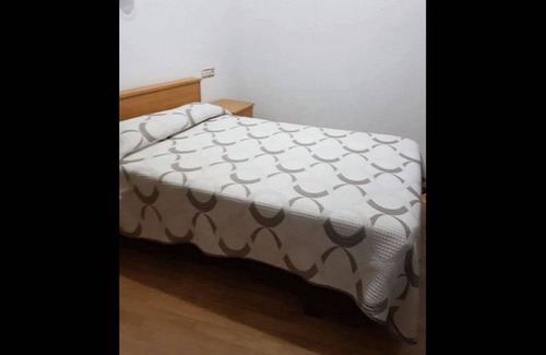Luarca House | Double and individual accommodation - Pensión Oria #1