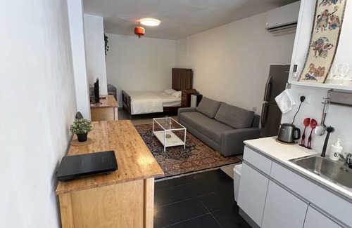 Florentin Apartment | Double Bad Apartment In The Heart Of Tel-Aviv 10 Min From The Beach Free WI-FI