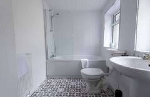Hartlepool House | Double bedroom with plenty of space for either one or two guests