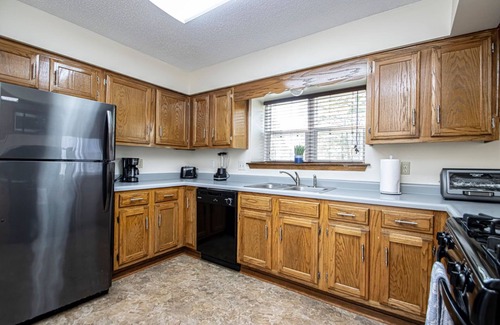 Sherwood House | Double Diamond Rentals – Perfect Family Home