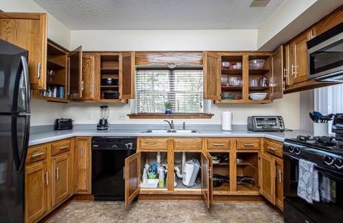Sherwood House | Double Diamond Rentals – Perfect Family Home