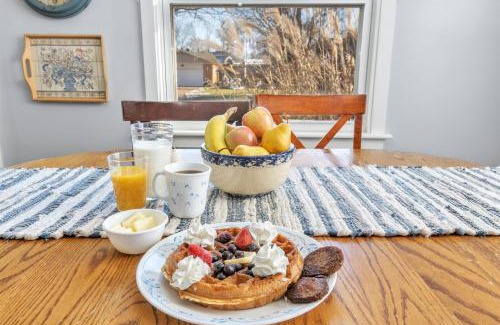 Frankenmuth Bed & Breakfast | Double Double in Bed & Breakfast - And a Hot Tub!