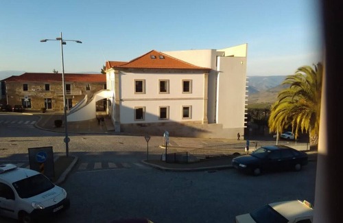 Armamar House | Double or Twin Room with City View