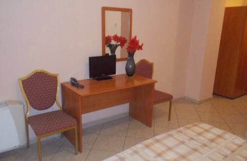 Ospedaletto D'Alpinolo Hotel | DOUBLE PARTENIUM ROOM - ROYAL HOTEL