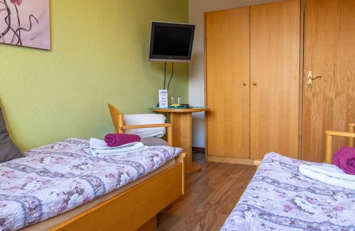Prohn Apartment | Double Room (13) - Pension Zur Curve