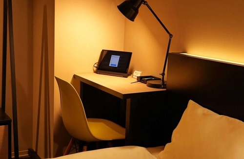 Higashikanda Apartment | Double room at Nhotel HigashiKanda / Chiyoda-ku Tokyo