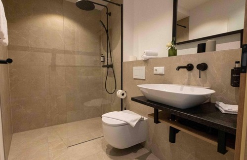 Gaißach House | Double room easy - Hotel and Landgasthof Zachschuster