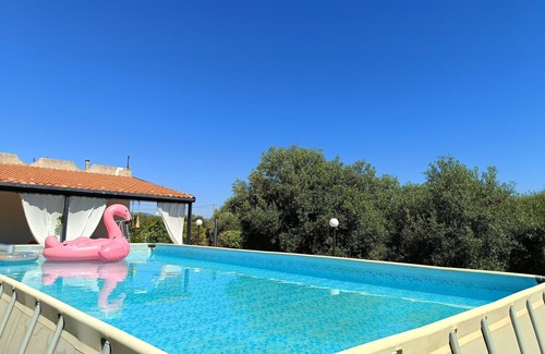 Solarino House | Double room in villa with pool, villa Latina. Room 3