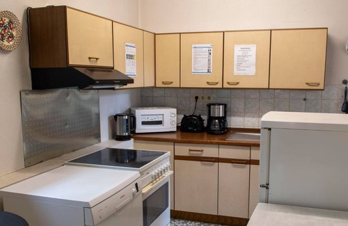 Mainz-Bingen House | Double room, shower on the floor, WC - Ferienhaus Boos