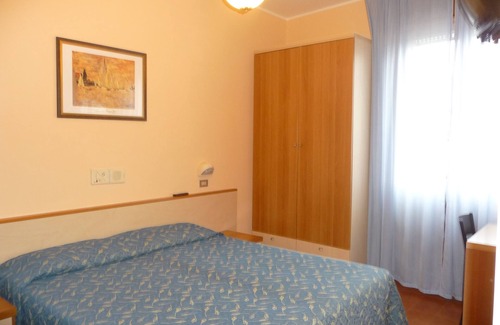 Marina Centro Bed & Breakfast | Double room with private bathroom, marina center near the sea