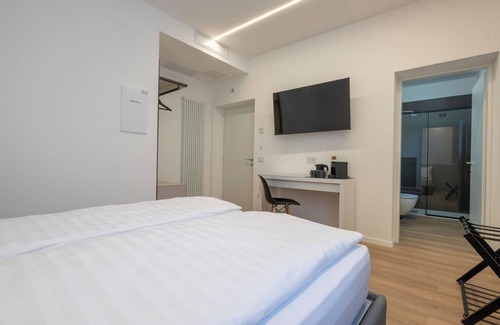 Trento House | Double room with private bathroom