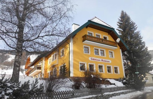 Lessach Apartment | Double room with shower, WC No. 8 - Macheiner, guest house - Apartment