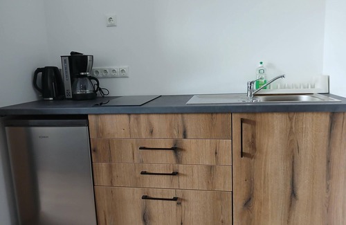 Rottingen Apartment | Double room with small fitted kitchen