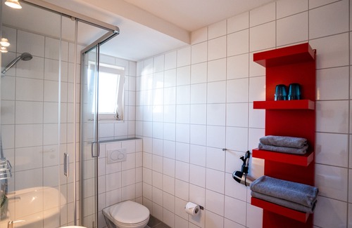Kirchzarten Apartment | Double room with terrace