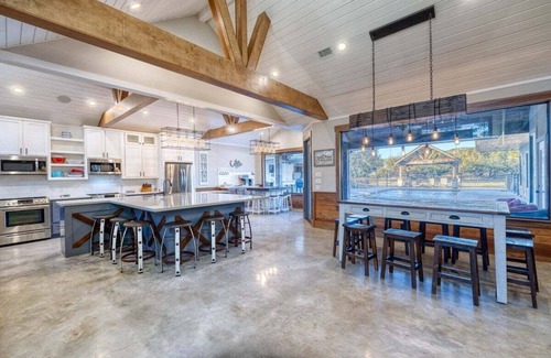 Sabinal House | Double Shotz @ Frio Select Rental Homes