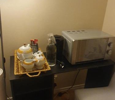 Thames House | Double size and Single room in Barking