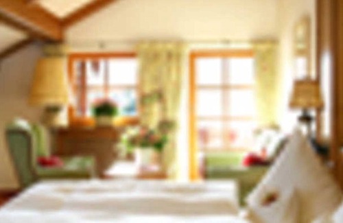 Abwinkl Hotel | Double Standard - Landhaus Christl am See