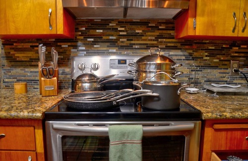 Tumwater House | Double Vision 4 Br 2.5 Ba home with WiFi, AC near Tumwater HS