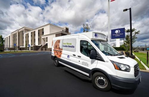 Airport Township Hotel | DoubleTree by Hilton St. Louis Airport, MO