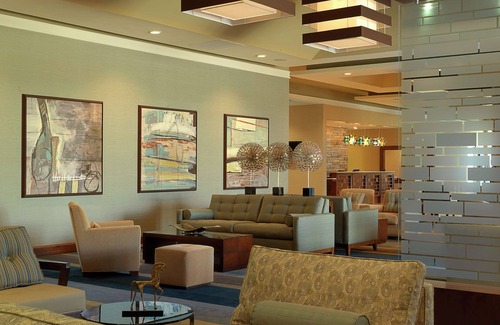 Collinsville Hotel | DoubleTree by Hilton Collinsville - St. Louis